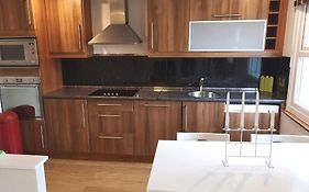 Pimlico Sw1 - Location Location! Light And Spacious One Bedroom Apartment In A Stunning Victorian Building. Great Storage!